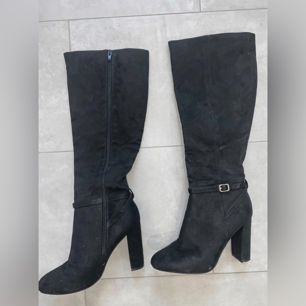 Knee high boot heels